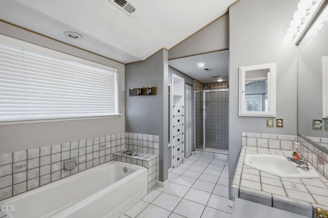 4867 Lower River Road, Grants Pass, OR 97526
