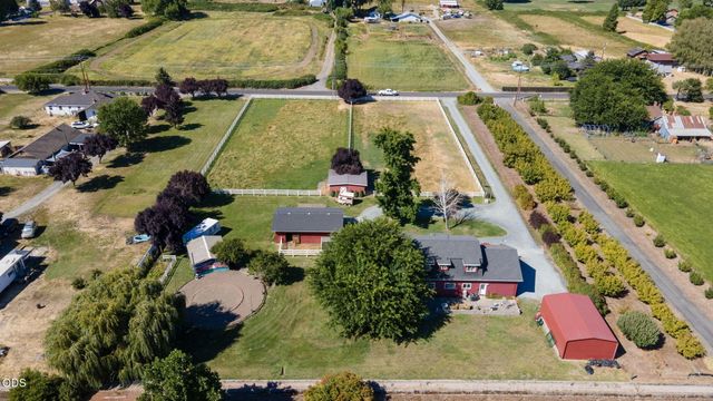 4867 Lower River Road, Grants Pass, OR 97526