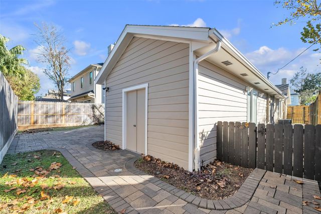 3932 Marquette Street, Houston, TX 77005