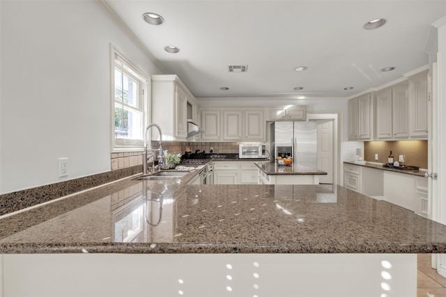 3932 Marquette Street, Houston, TX 77005