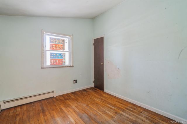 4 Laurel Lane, Shirley, NY 11967