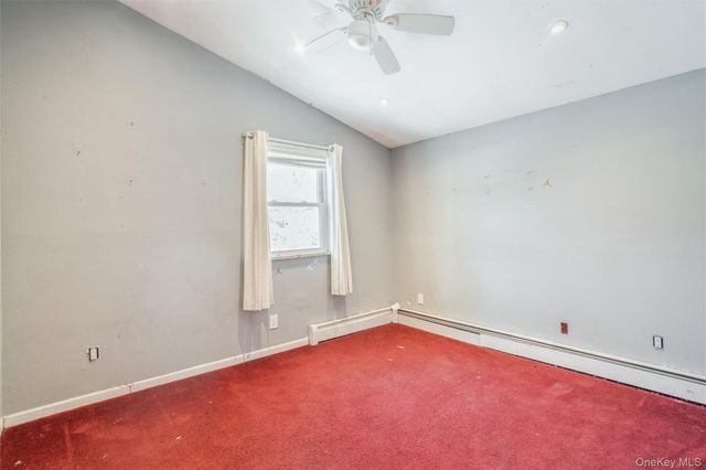 4 Laurel Lane, Shirley, NY 11967