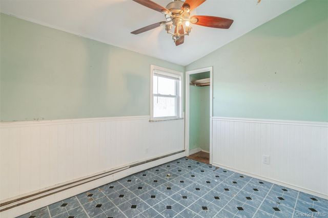 4 Laurel Lane, Shirley, NY 11967