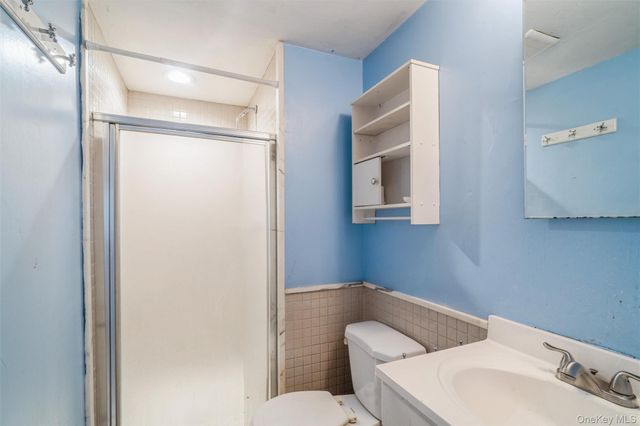 4 Laurel Lane, Shirley, NY 11967