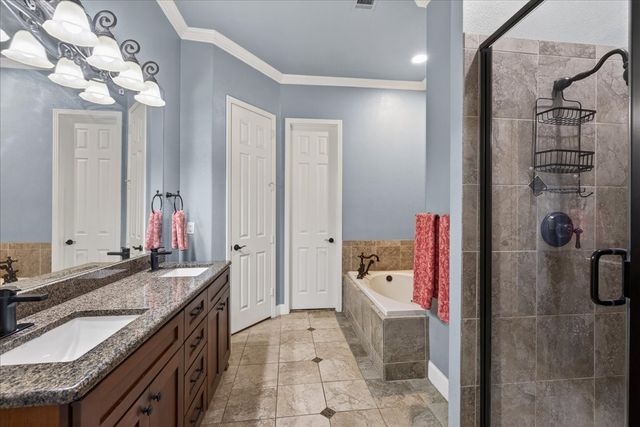 128 Marina Drive, Mabank, TX 75156