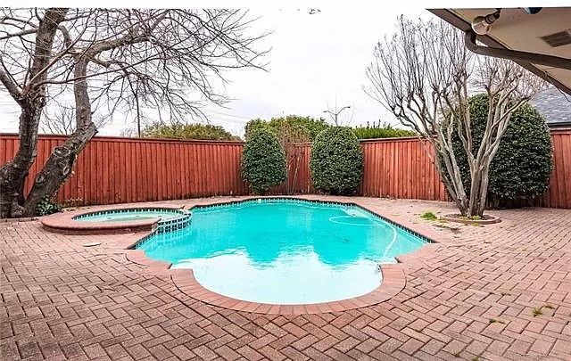 16209 Havenglen Drive, Dallas, TX 75248