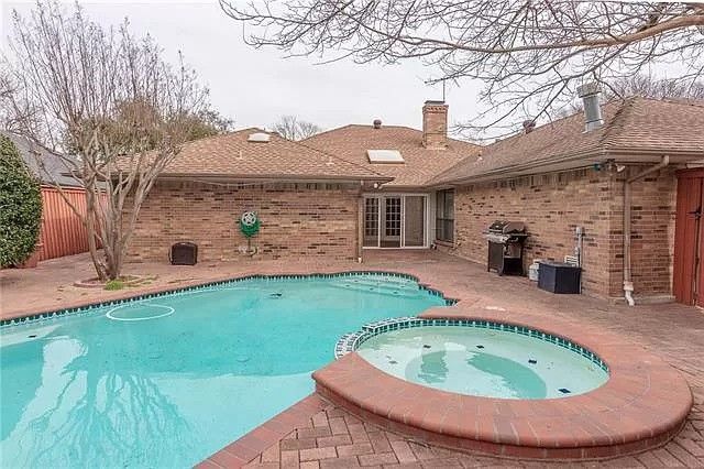 16209 Havenglen Drive, Dallas, TX 75248