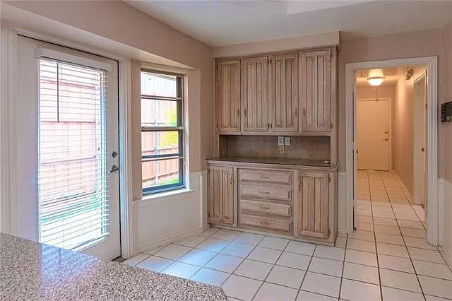 16209 Havenglen Drive, Dallas, TX 75248