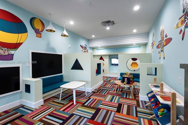 4740 NW 84th Court 38, Doral, FL 33166