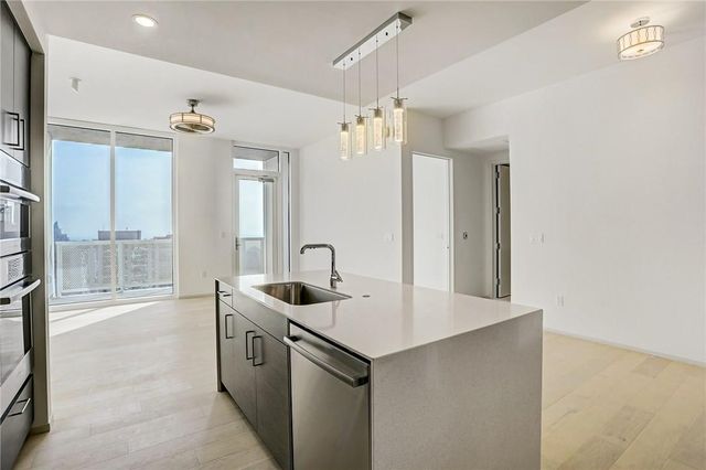 301 West Ave 4504, Austin, TX 78701