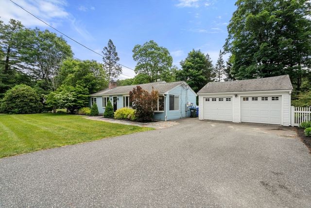164 East Main St, Hopkinton, MA 01748