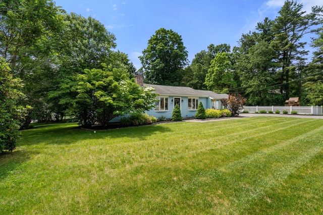 164 East Main St, Hopkinton, MA 01748