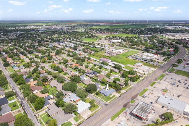 217 Carmel Dr, Portland, TX 78374