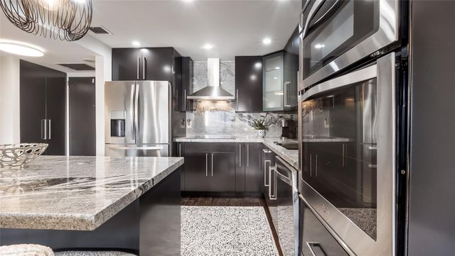 500 Three Islands Blvd 604, Hallandale Beach, FL 33009