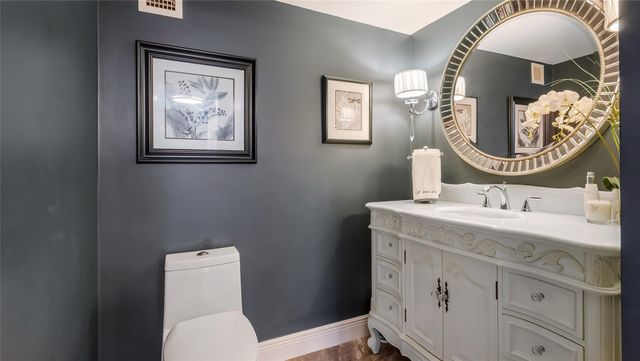 500 Three Islands Blvd 604, Hallandale Beach, FL 33009