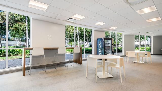 500 Three Islands Blvd 604, Hallandale Beach, FL 33009