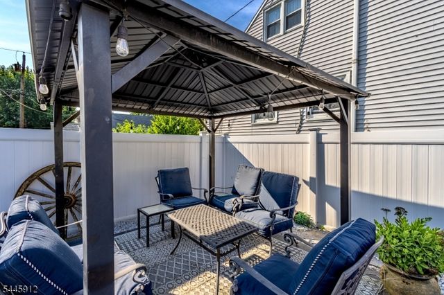 113 S Mckinley Ave, Woodbridge Twp., NJ 08830