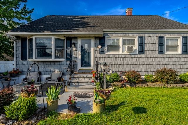 113 S Mckinley Ave, Woodbridge Twp., NJ 08830