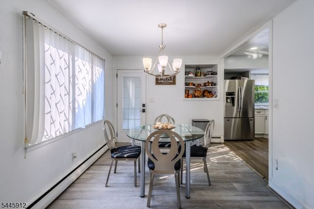 113 S Mckinley Ave, Woodbridge Twp., NJ 08830