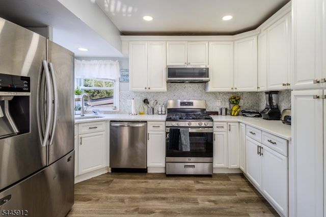 113 S Mckinley Ave, Woodbridge Twp., NJ 08830