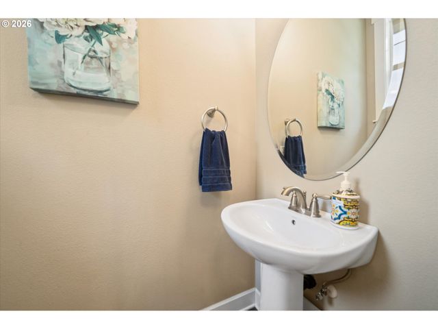 11574 Sw BARBER St, Wilsonville, OR 97070