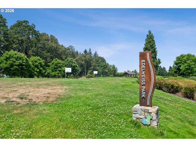11574 Sw BARBER St, Wilsonville, OR 97070