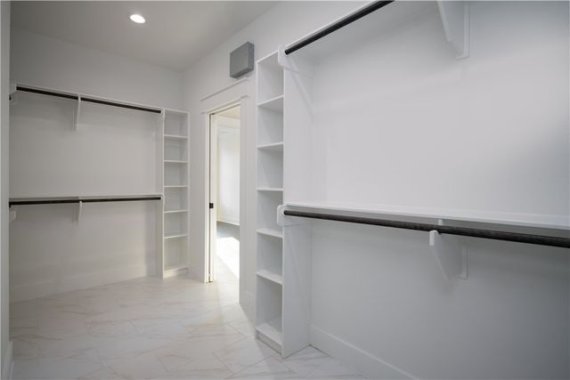 4752 Coral River, College Station, TX 77845