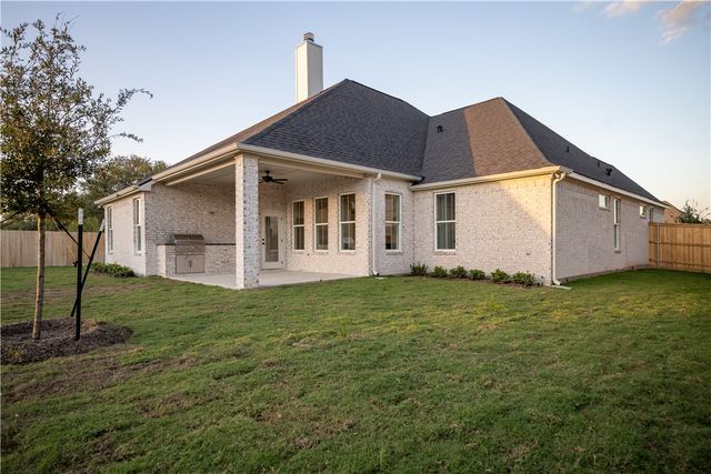 4752 Coral River, College Station, TX 77845