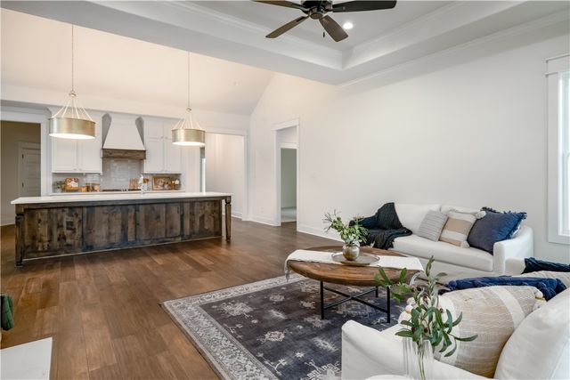 4752 Coral River, College Station, TX 77845