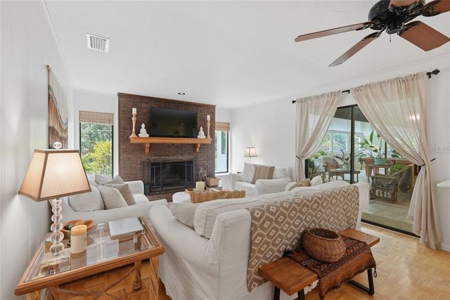 2267 SW 43RD PLACE, Gainesville, FL 32608