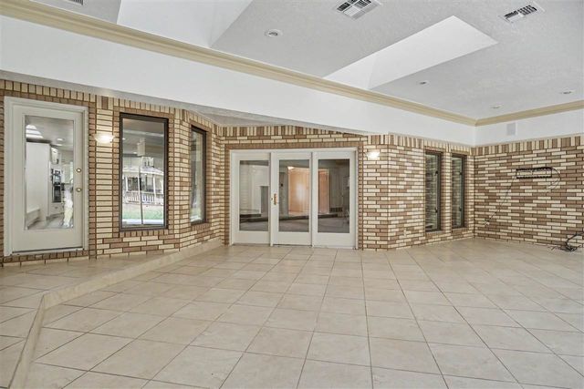 306 NW 33rd Pl, Lawton, OK 73505
