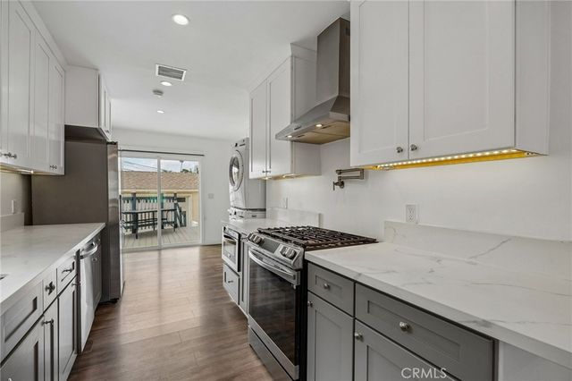 914 Alpha Street, Inglewood, CA 90302