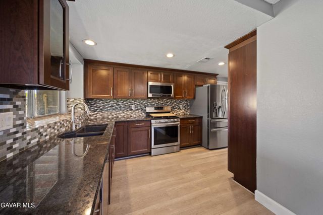 37449 Litchfield Street, Palmdale, CA 93550