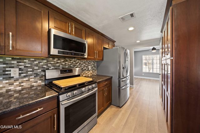 37449 Litchfield Street, Palmdale, CA 93550