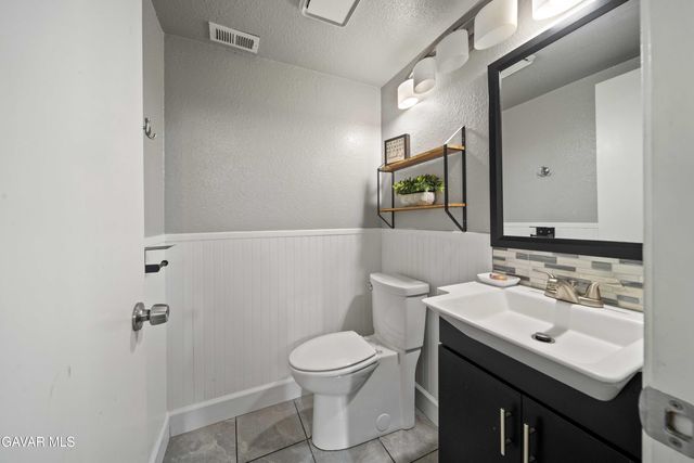 37449 Litchfield Street, Palmdale, CA 93550