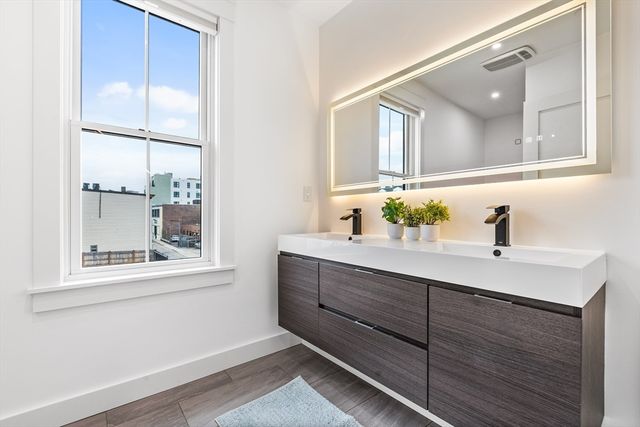 360 Athens St A, Boston, MA 02127