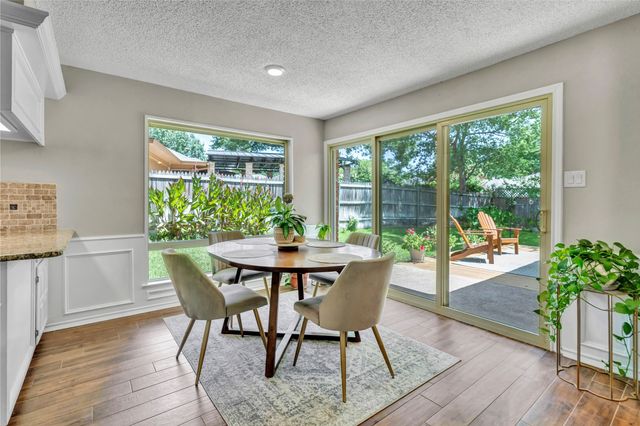 1830 Rhinevalley Drive, Arlington, TX 76012