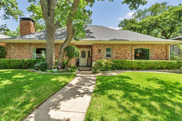 1830 Rhinevalley Drive, Arlington, TX 76012