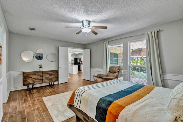 1830 Rhinevalley Drive, Arlington, TX 76012