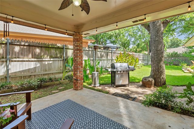 1830 Rhinevalley Drive, Arlington, TX 76012