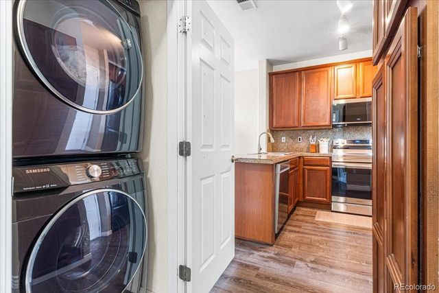 8489 Canyon Rim Circle 304, Englewood, CO 80112