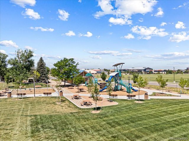 8489 Canyon Rim Circle 304, Englewood, CO 80112