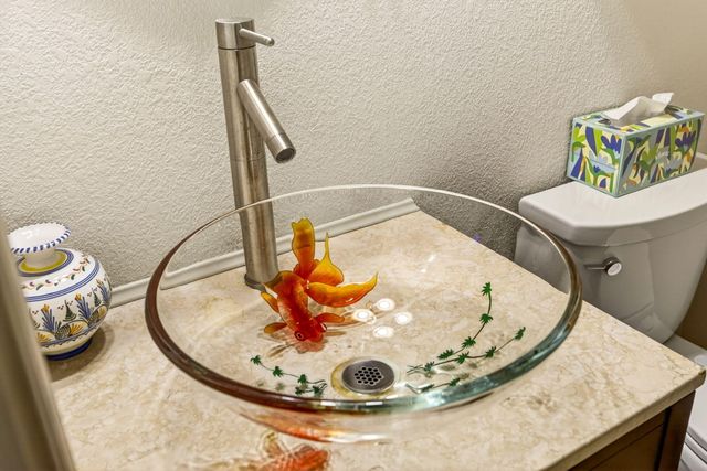 1284 Poppy Ridge Drive, Eagle Point, OR 97524