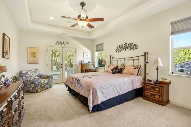 1284 Poppy Ridge Drive, Eagle Point, OR 97524