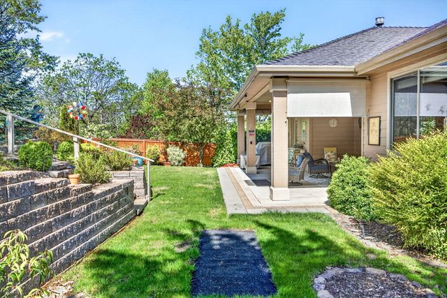 1284 Poppy Ridge Drive, Eagle Point, OR 97524