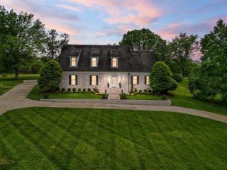 339 Riverbend Country Club Road, Shelbyville, TN 37160