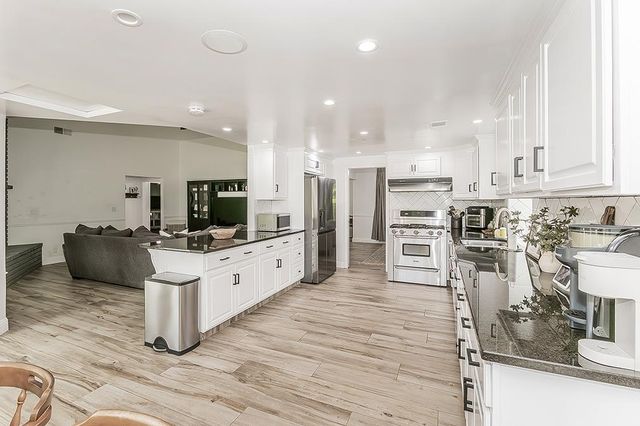 7721 N Cedar Avenue, Fresno, CA 93720