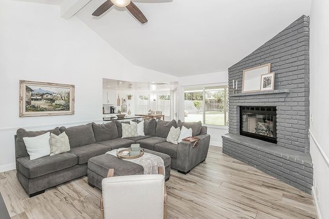 7721 N Cedar Avenue, Fresno, CA 93720