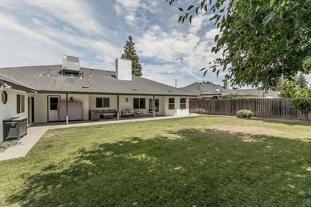 7721 N Cedar Avenue, Fresno, CA 93720