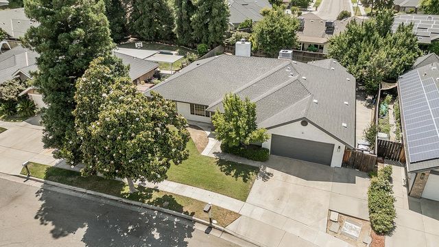 7721 N Cedar Avenue, Fresno, CA 93720